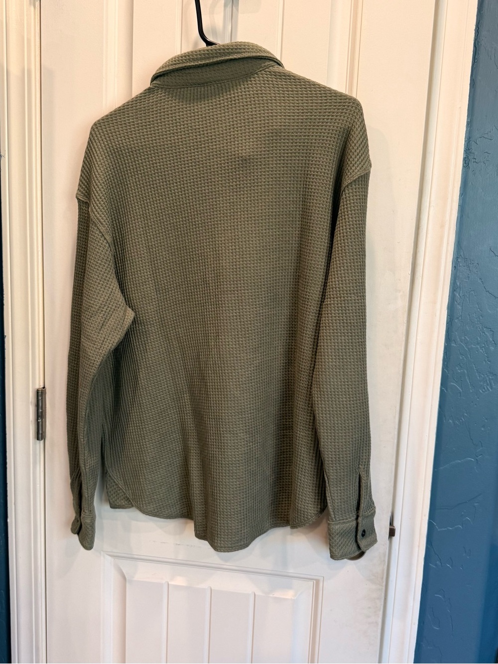 Buffalo David Bitton Women’s Waffle Button Up Shirt Small Faded Sage NWT - Picture 3 of 13